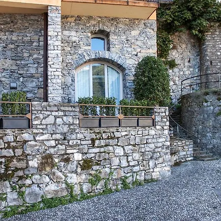 Appartamento At The Pier Of - The House Of Travelers Brienno