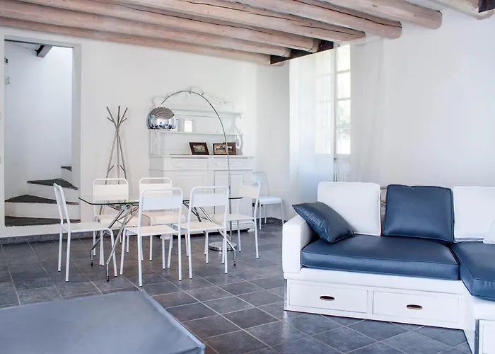 Apartment Il Molo By 