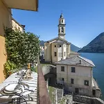 Il Molo By 