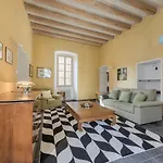Il Molo By 