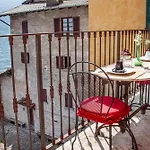 Il Molo By 